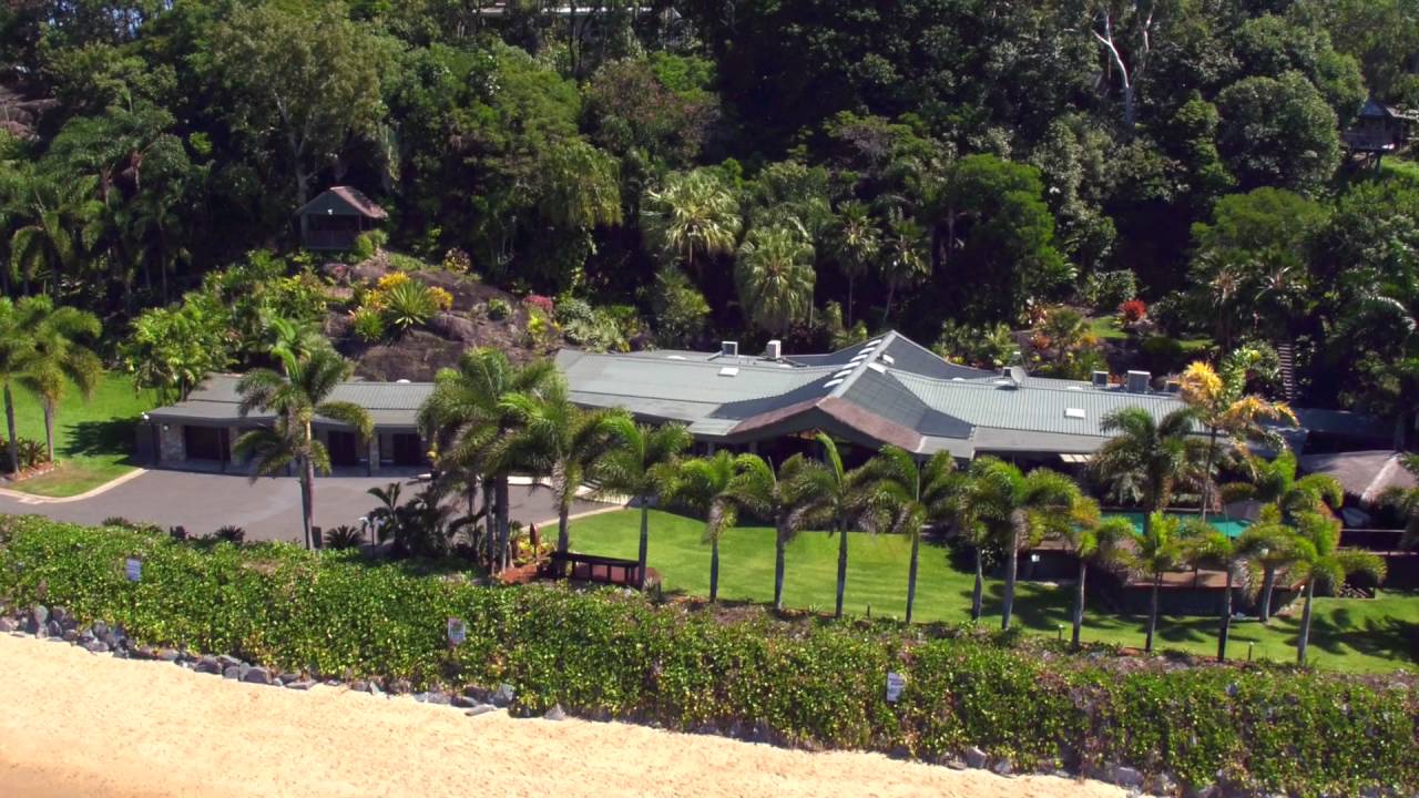 'Trinity Beach Palace' 1 Mararna Street, Trinity Beach