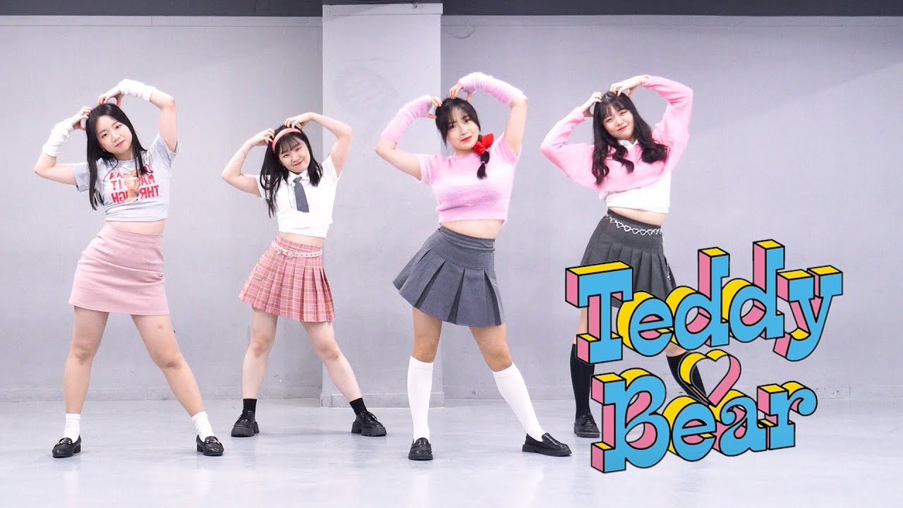 [MIRRORED] STAYC (스테이씨) - Teddy Bear 4인 버전 | 4 members DANCE COVER | 테디베어 안무 거울모드 커버댄스