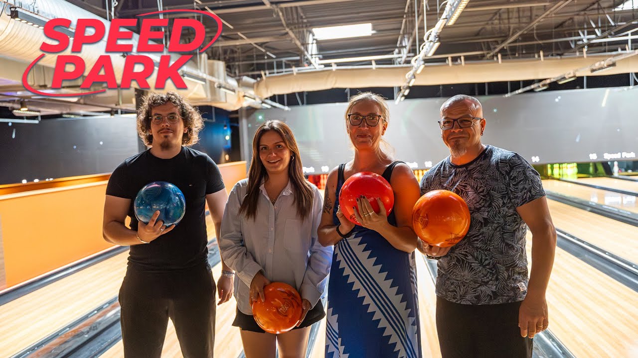 SpeedPark | Partie de bowling en famille dans notre SpeedPark Angers