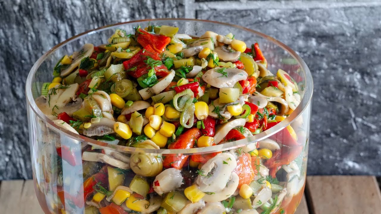 KÖZLENMİŞ BİBERLİ MANTARLI SALATA TARİFİ - Salata Tarifi