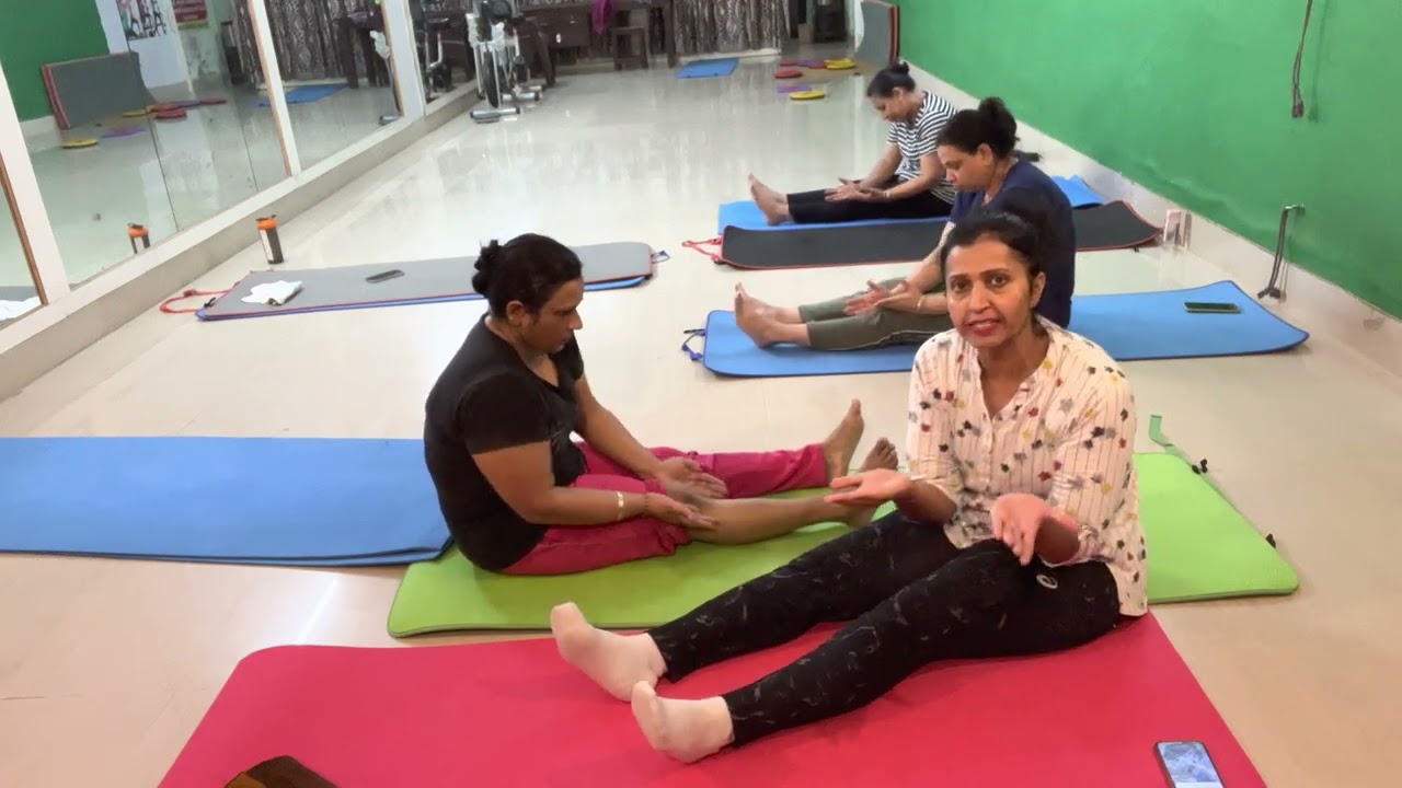 Exercises for knee pain by Dr. Sandhya/घुटनों का दर्द करें दूर#Part 5# phone no.720673321