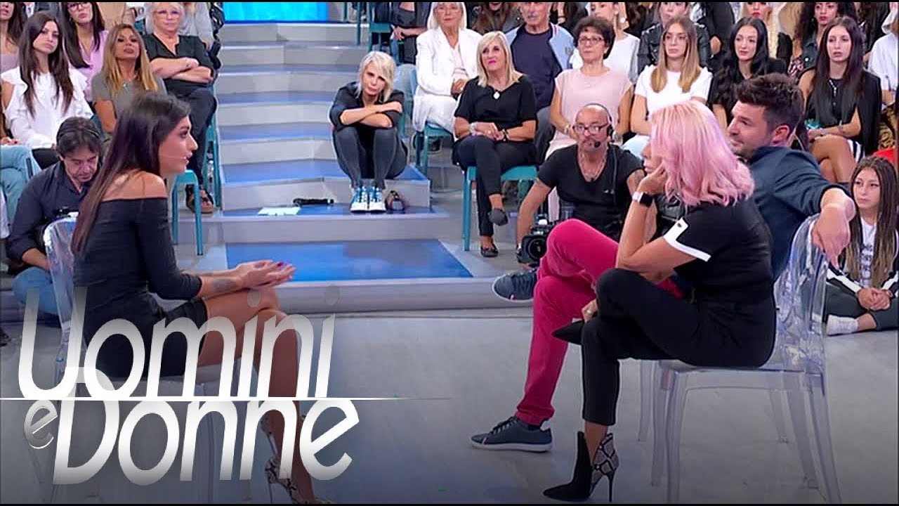 Uomini e Donne, Temptation Island VIP - Anna Pettinelli e Cecilia: l'incontro