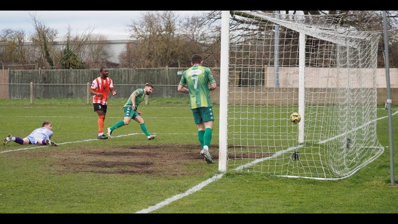 Ashford v Guernsey FC
