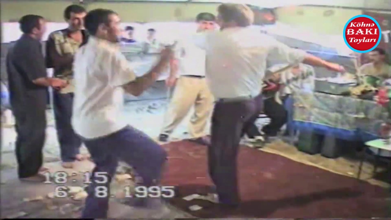 Coratdılar Toyda Ayaqyalın oynadılar 1995 ci il