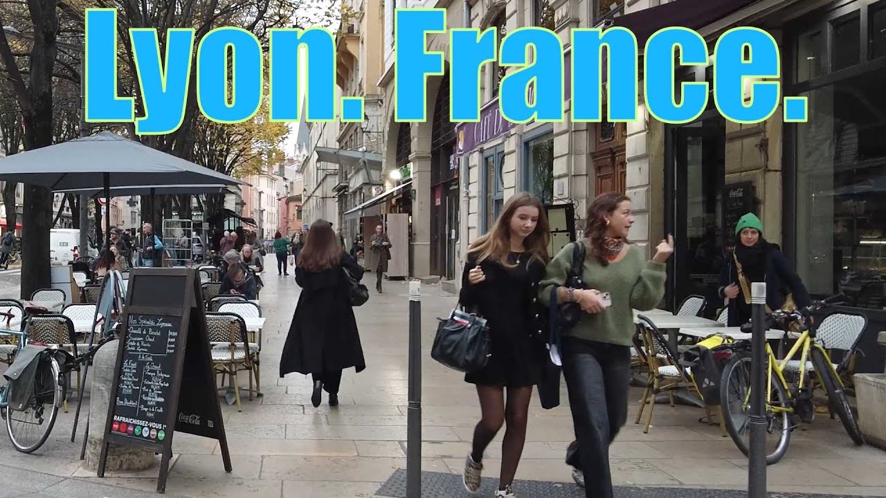 Lyon Old Town Walking Tour 🇫🇷 | Vieux Lyon 4K | Medieval Streets & Hidden Passageways.