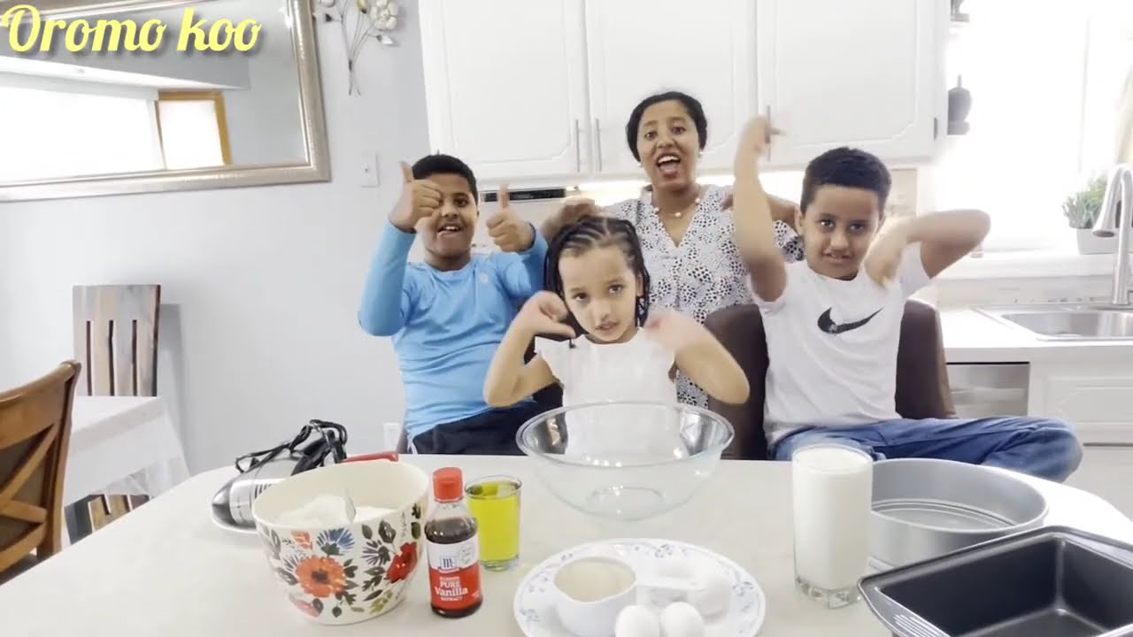 ijolleen koos ogumaa qabnaa jecha jiru! cake making with my kids! Ethiopian/oromo food recipe!