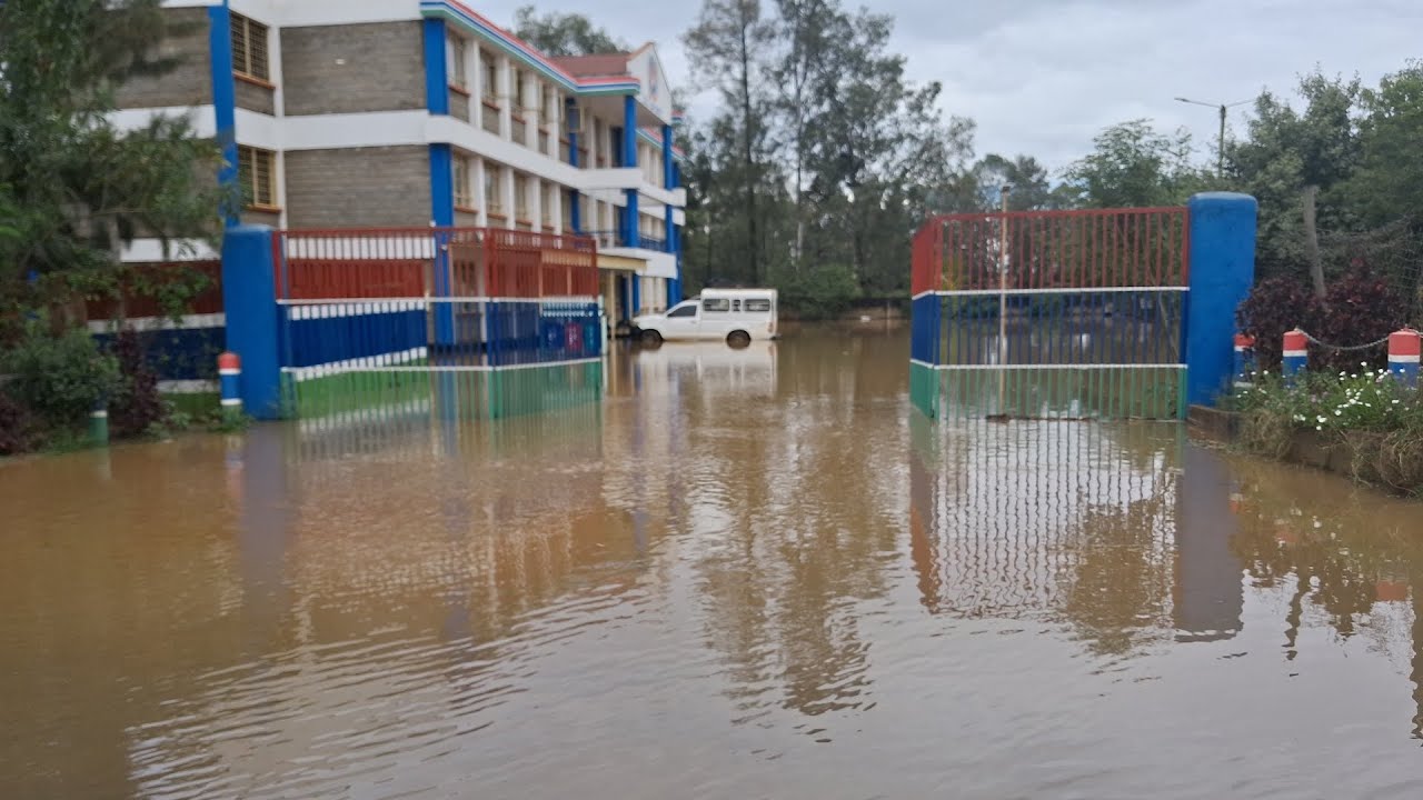 SHOCKING😱THIKA ROAD FLOODED😲