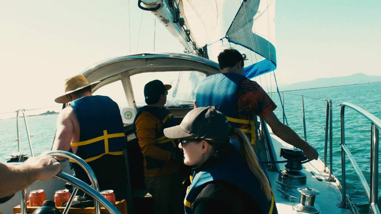 Sail on Tiger Lilly October 2018