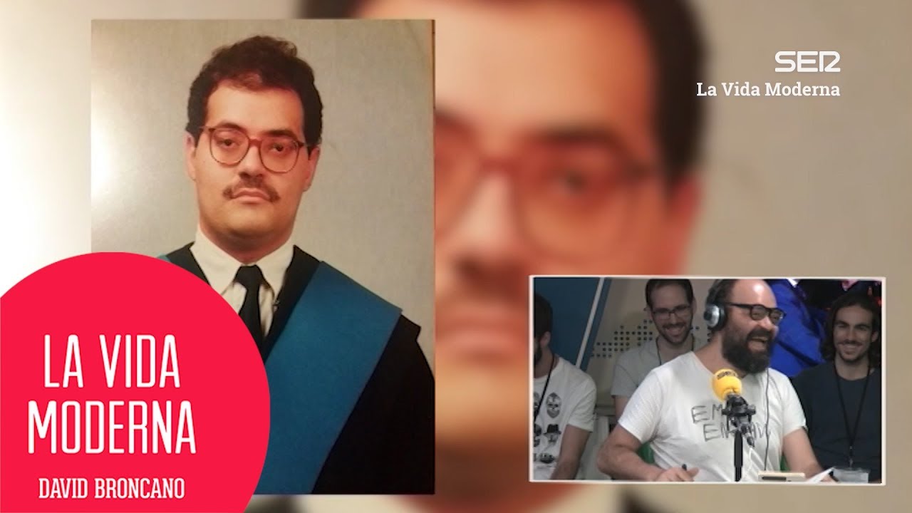 El roast de Ignatius con la foto de su orla #LaVidaModerna