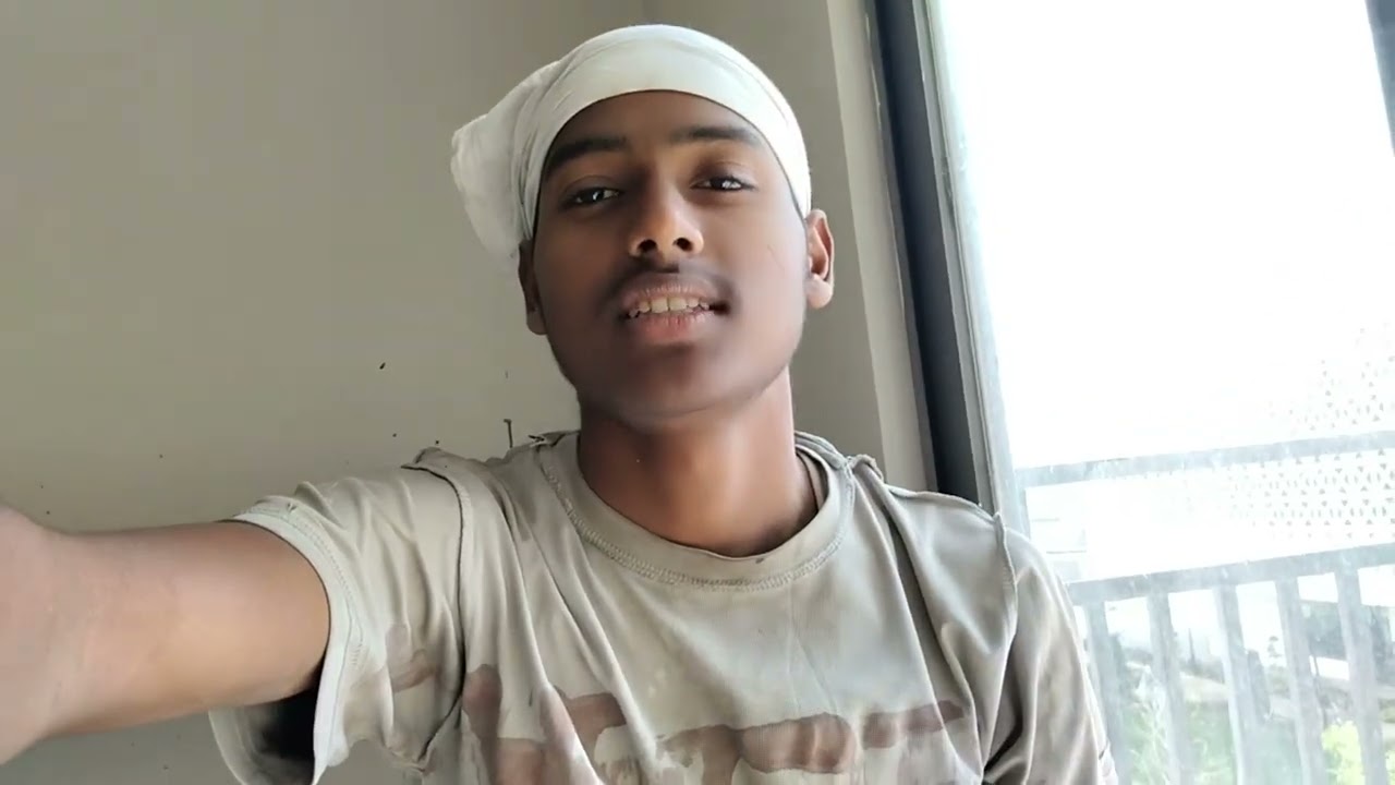 Paint ka kam mila hai