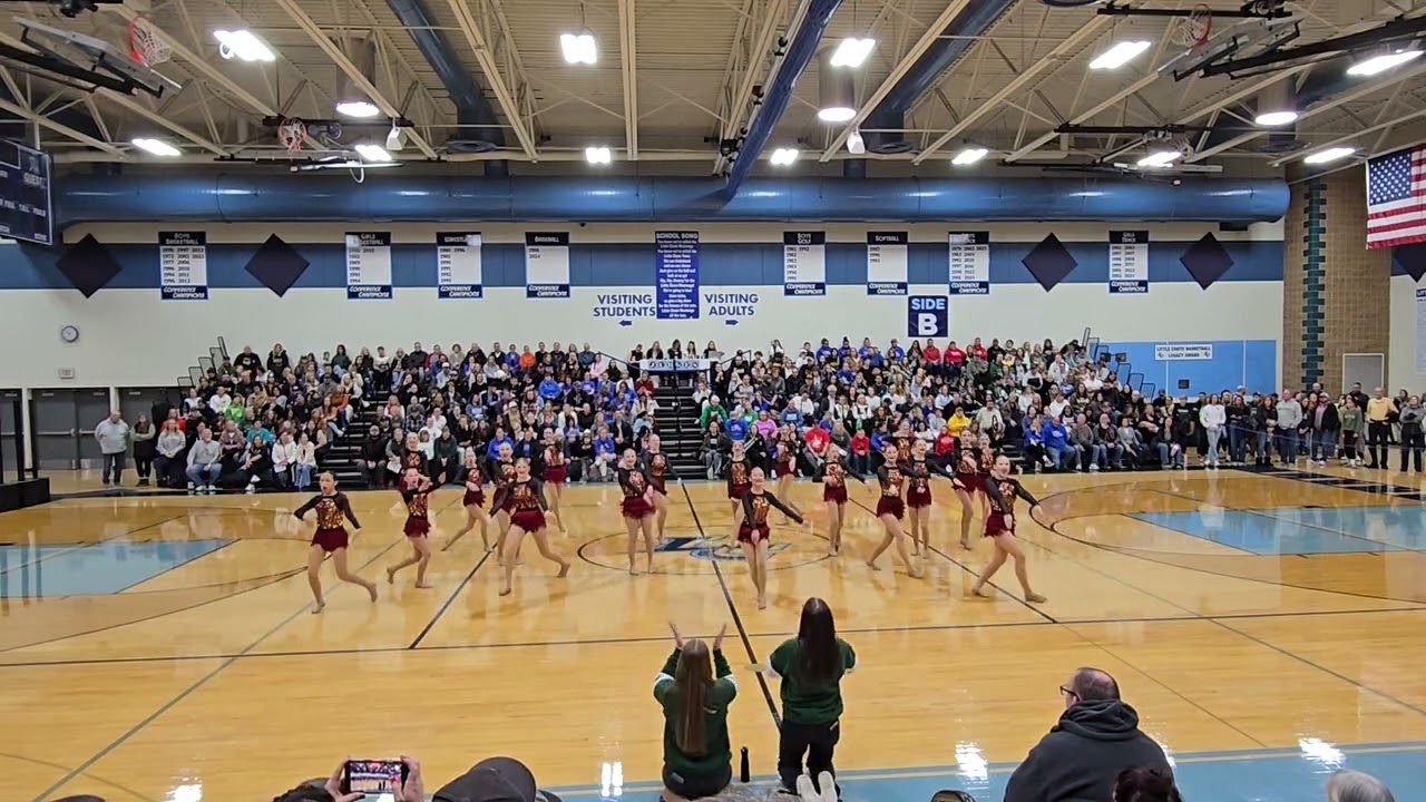 DCE Middle Gold Dance Team Little Chute Competition 12-13-25 Jazz Routine- Killer Queen 2nd Place