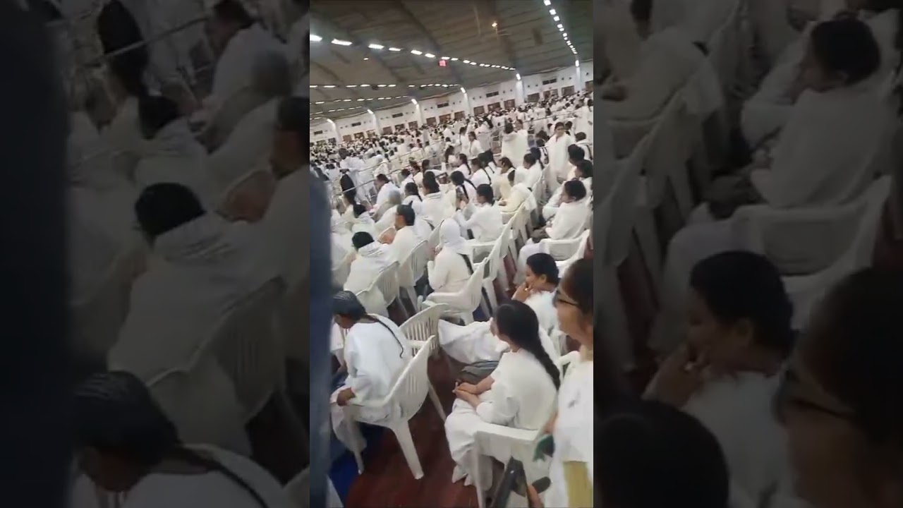 बाबा मिलन#brahmakumaris#madhuban#omshanti#babamilan#baba#milan#shortsfeed#shorts#youtubeshorts#plzs