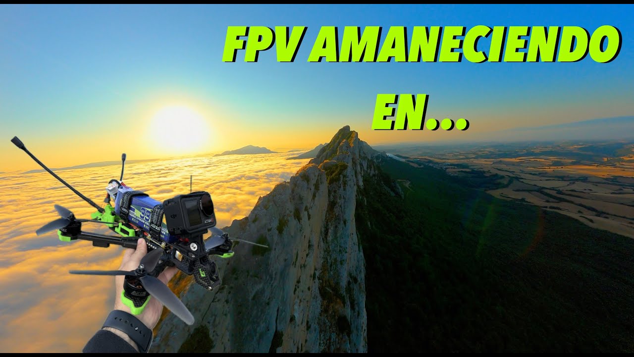 ESTE AMANECER NO PARECE REAL 😳 | FPV volando sobre la niebla