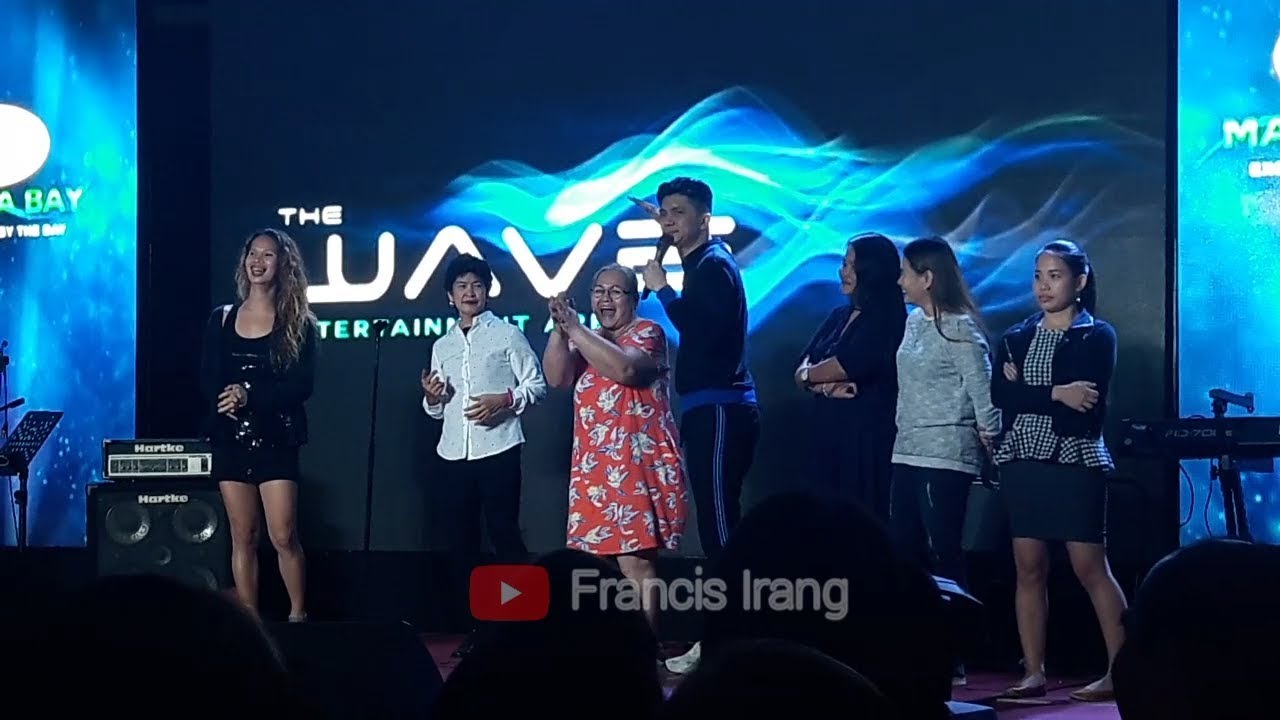 FUN WITH FANS - VHONG NAVARRO
