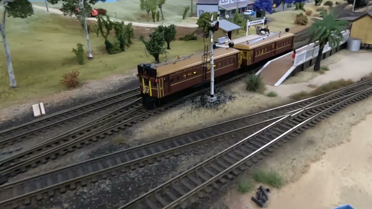 The local Rail Motor Service around the KMR.