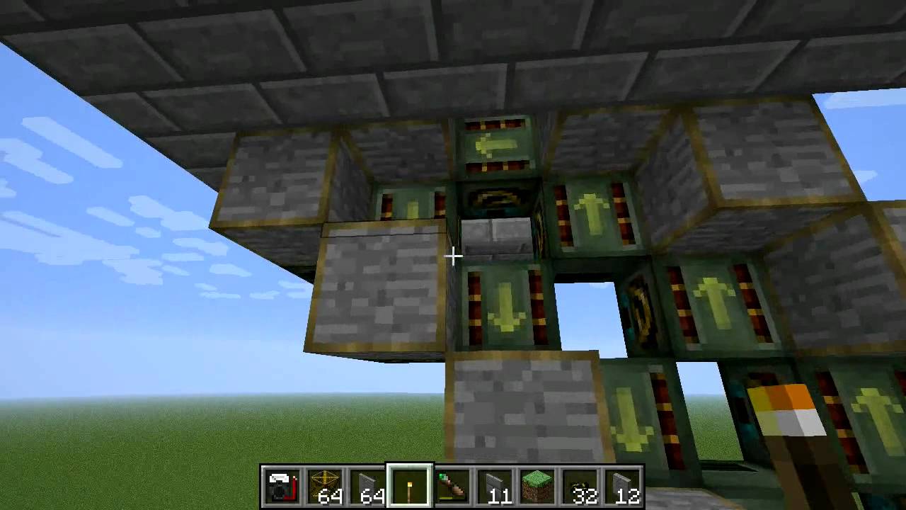 Escalator in Minecraft using RedPower 2 Frames