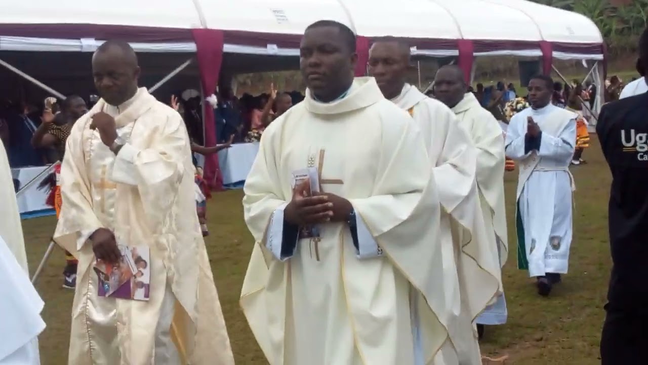 3 Musimbe Ennyirir by Fr Dr James Kabuye- Trinitus Choir