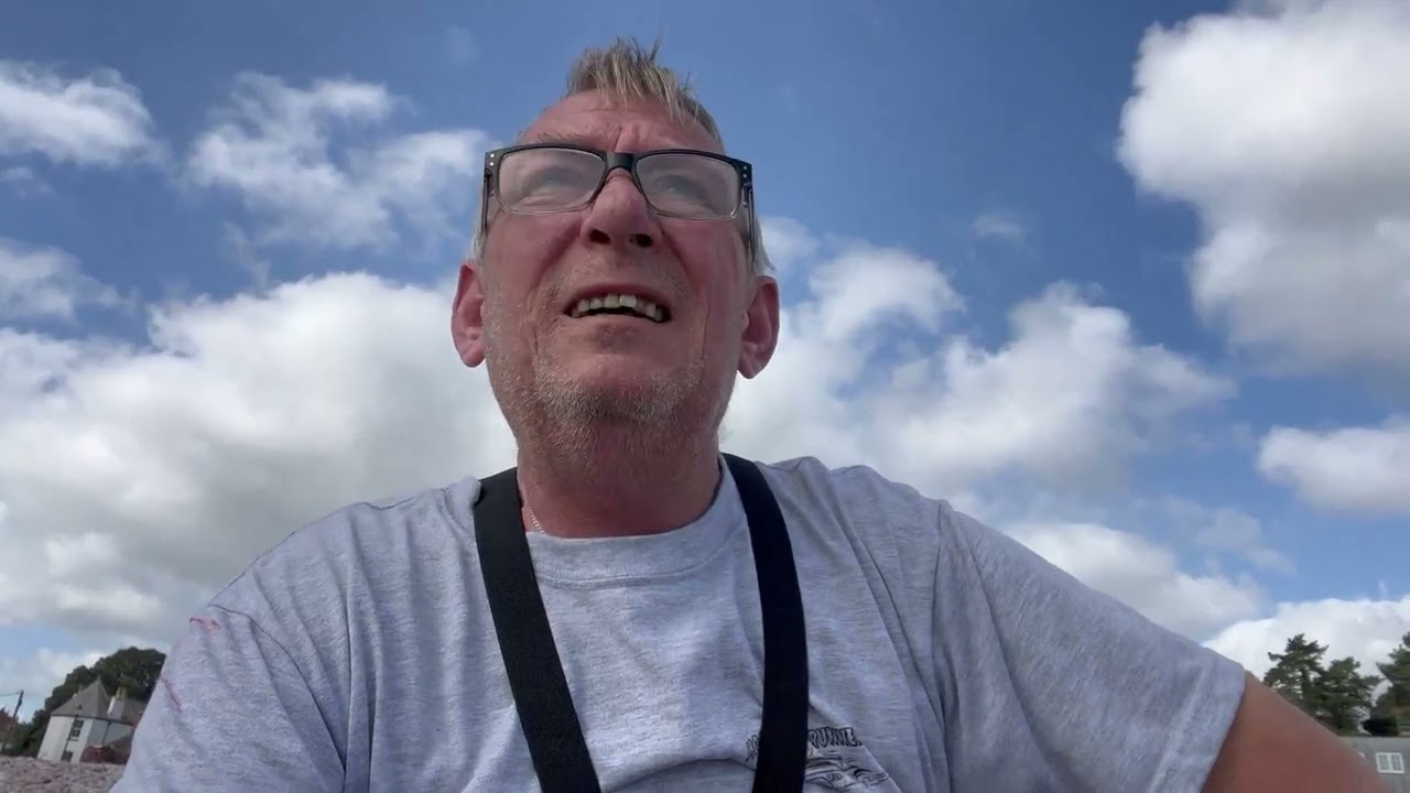 BACK AT BUDLEIGH  SALTERTON  28/09/23