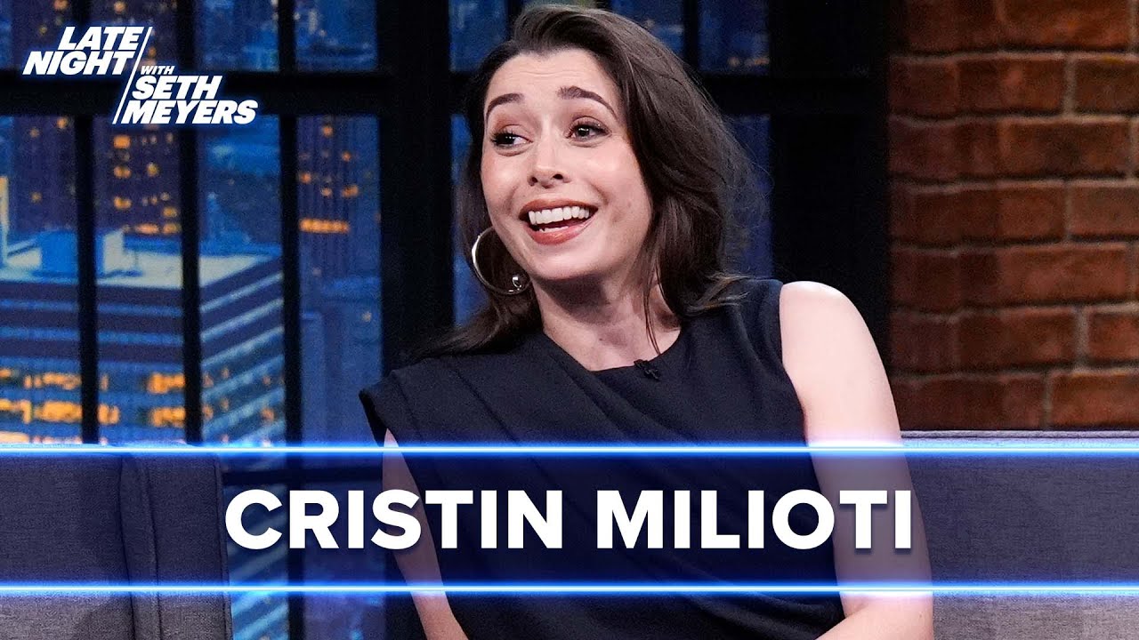 Cristin Milioti Dressed Up as a Stressed-Out Filmmaker for Career Day in Third Grade