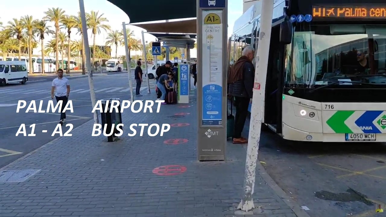 Palma de Maiorca , Le fermate dei bus pubblici all ' uscita dell' aeroporto , Spagna