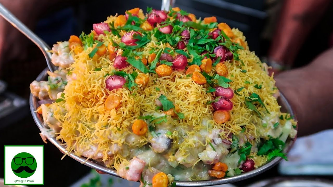 Dadar Food Tour|| Bhelpuri, Cheese Dosa, Schezwan Vada Pav, Bhajni Vada|| Indian Street Food Series