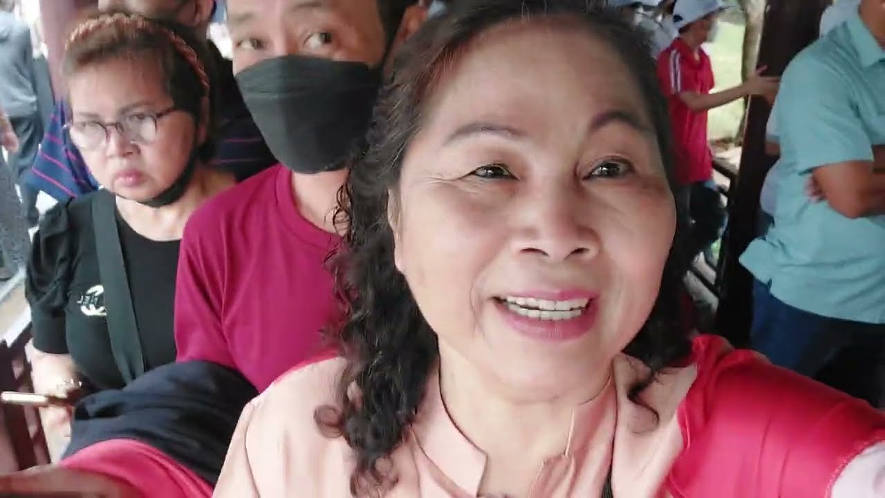 Viếng thăm Lăng Bác