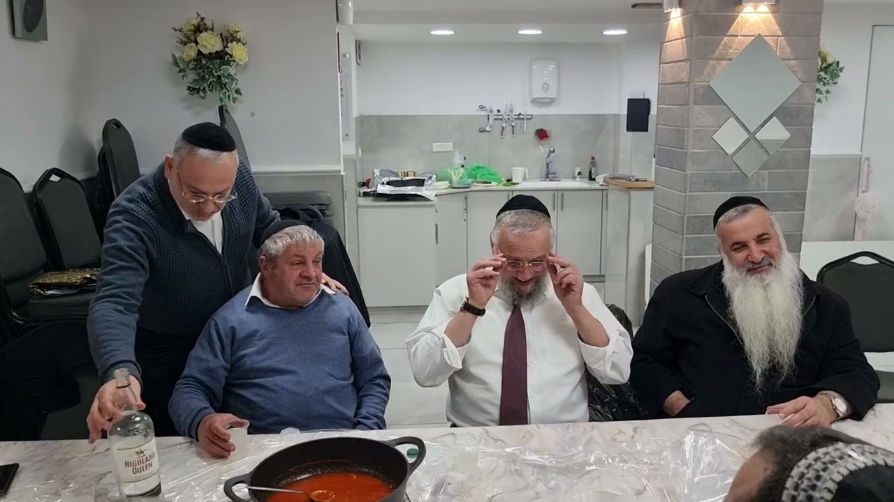 חכם ניסים עשוש סיפור השגחה ואמונה בהילולת בעל התניא זי'ע כולל ערב בית יהודה כ'ד טבת תשפ'ו 