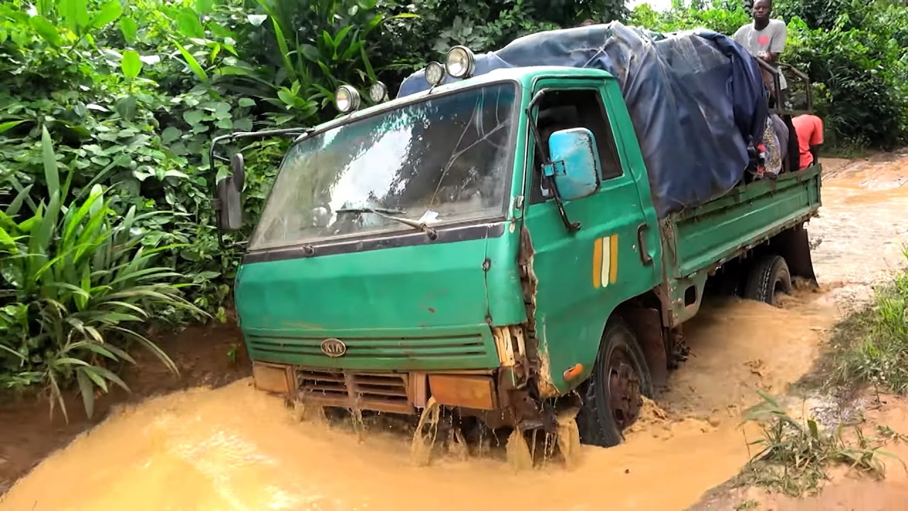 Ivory Coast&nbsp;: The dangerous roads behind the Chocolate Industry