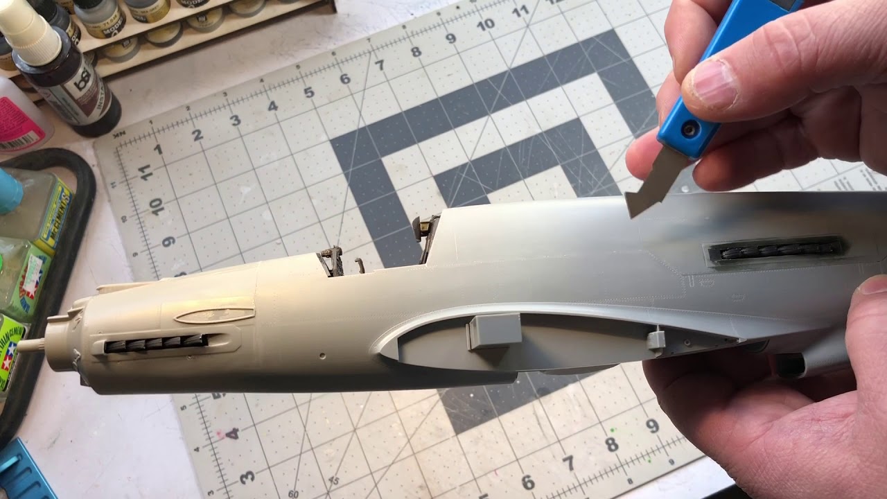 HK 1/32 Dornier Do 335 Part 2: Rescribing Panel Lines