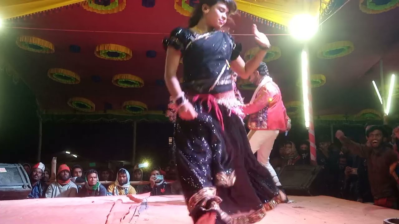 মফিজের ও ঝন্টু দা অসাধারণ একটা গান