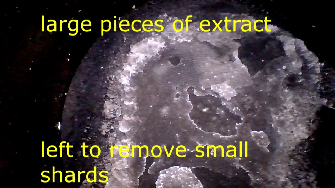 How to remove fragments of the spark plug from engine cylinder