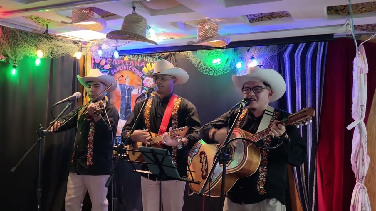 "Mi Chatita" Trío Los Campobelo en Guie' Huini. 11 de enero 2026. 