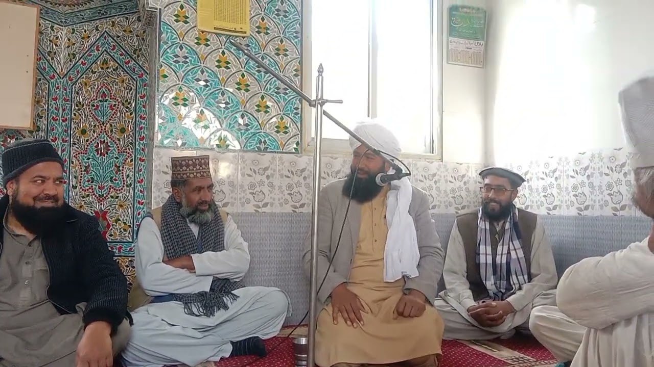 حضرت پیر سید عبد القدوس شاہ صاحب مشہدی اپنے خوبصورت پیغام دیتے ہوئے۔