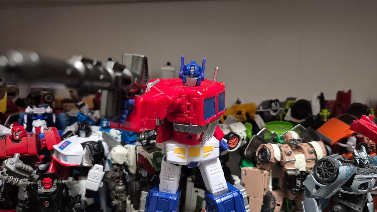 Transformers Studio Series 86 Optimus Prime Review 