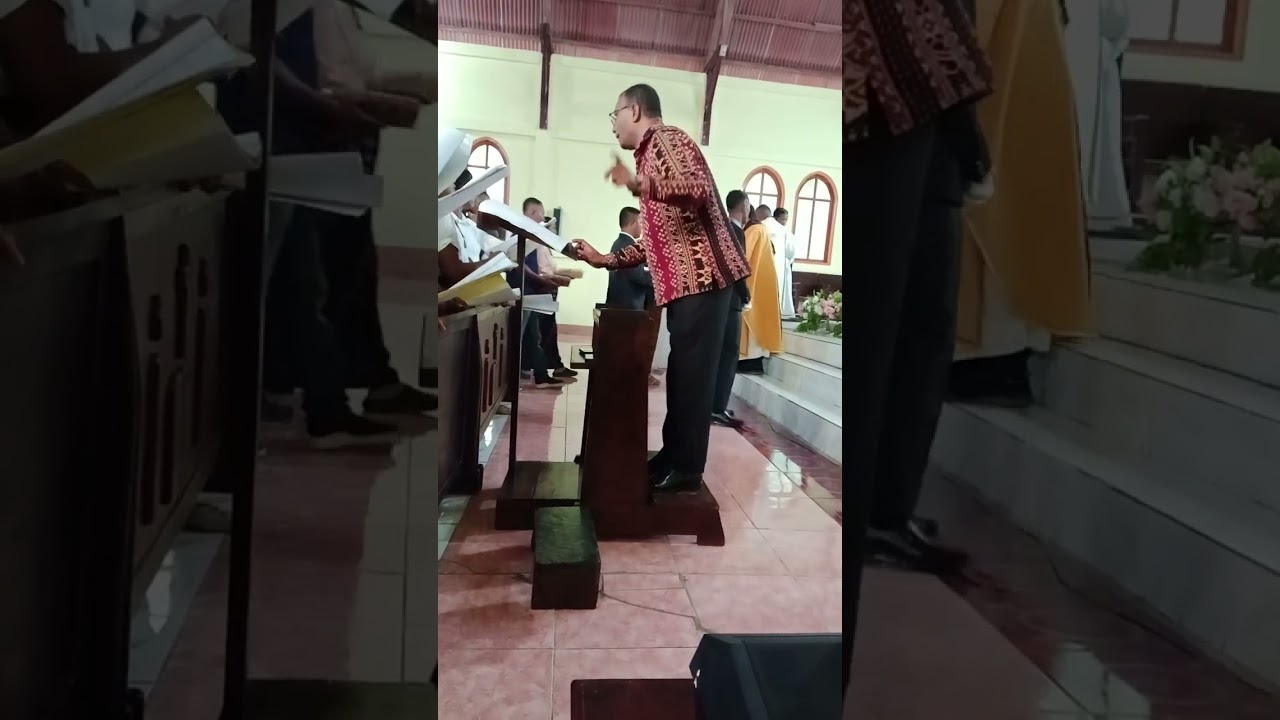 Persembahan Hati, koor umat st.Peter Stasi Oja#pujiankatolik #lagupernikahan 