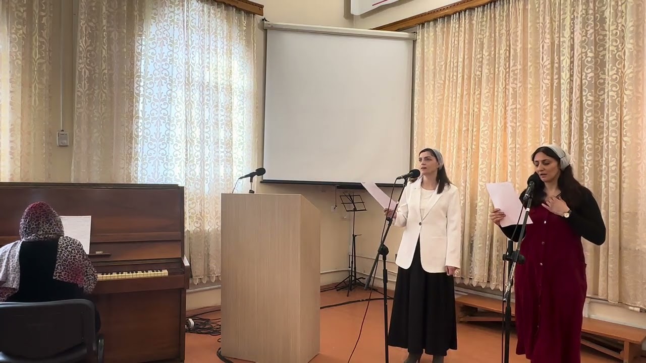 Прославление сестра Алмас,Люда и Гюльшан. Автор слов и музыки  с. Алмас. ХВЕ Звезда на Востоке.Баку