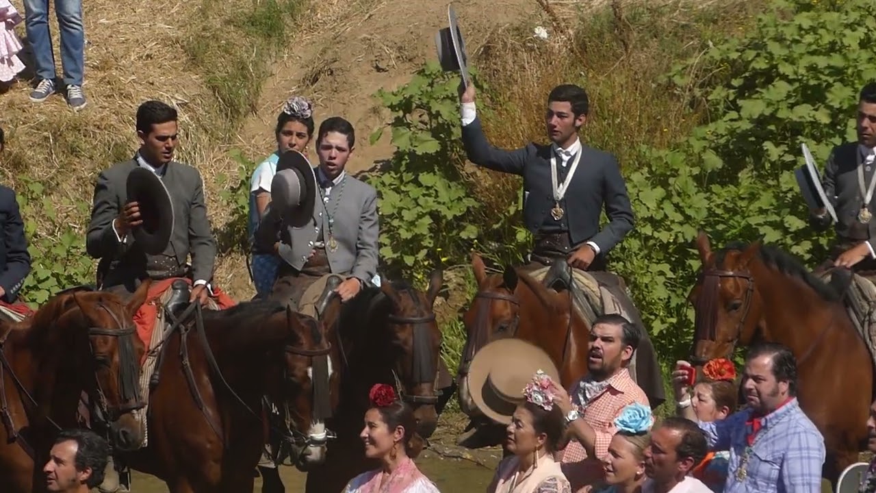 Hermandad del Rocío de Sevilla por el Vado del Quema (27.05.2015)