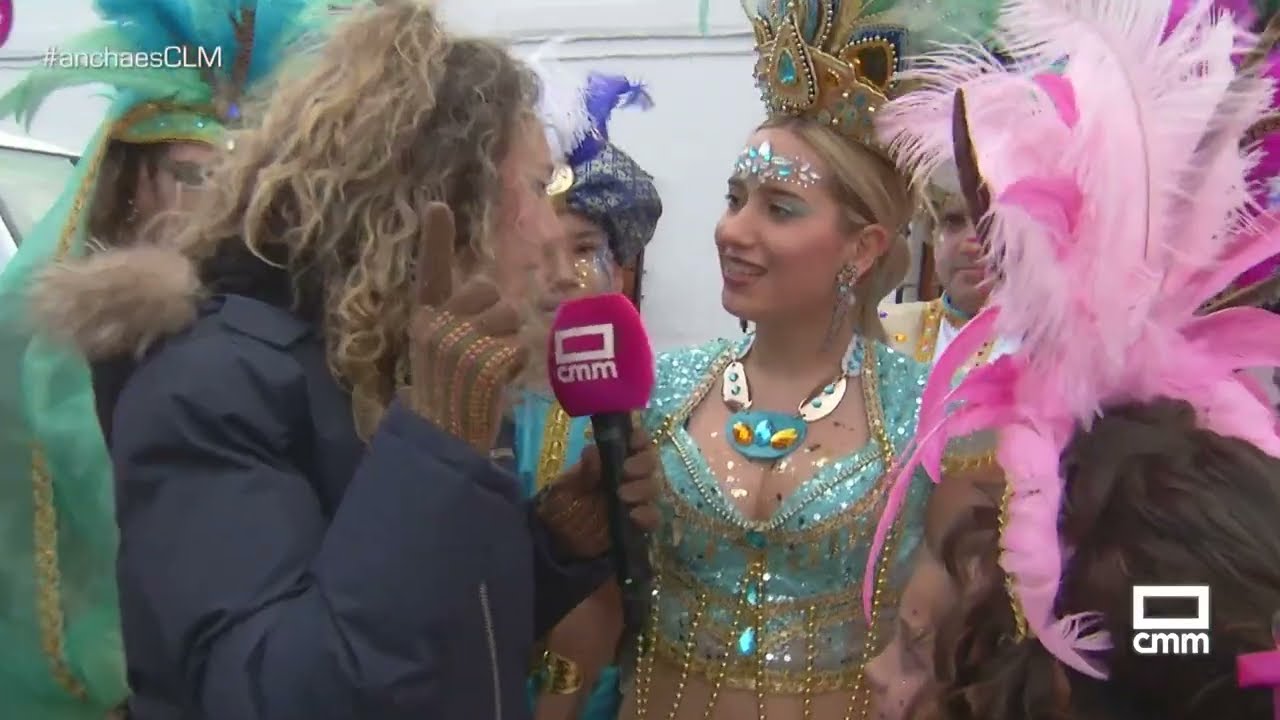 20 grupos desfilan en el carnaval de Puerto Lápice | Ancha es Castilla-La Mancha