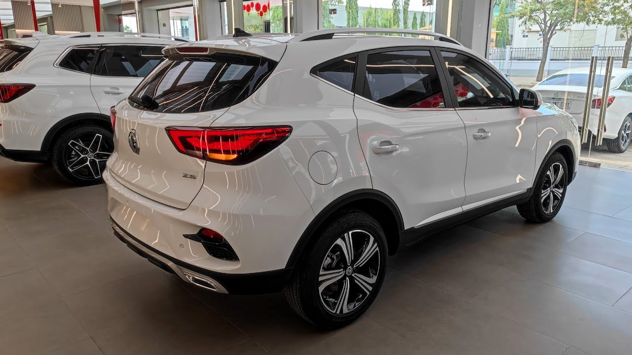 New Revoew MG ZS 2023- night POV test drive (PURE DRIVING)
