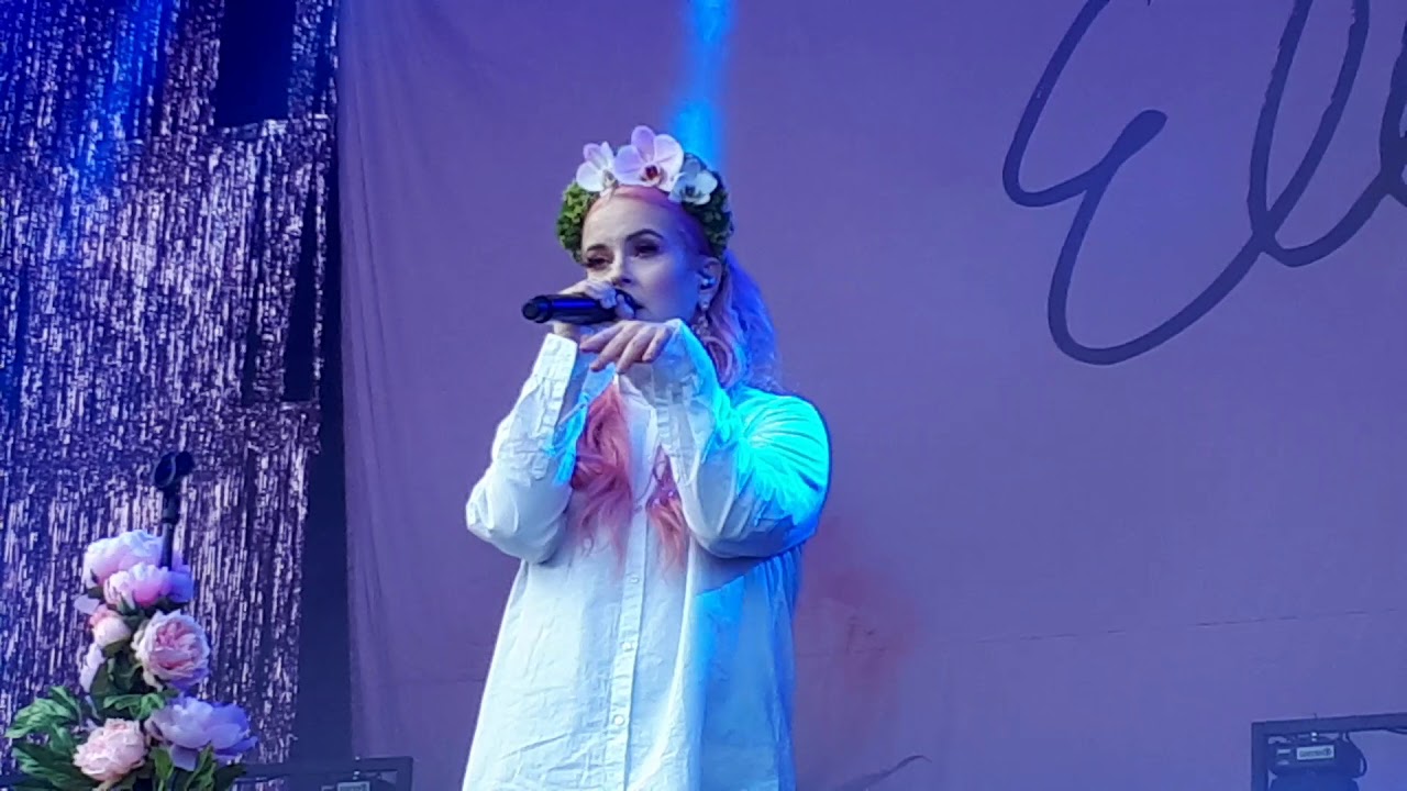 Ellinoora - Elefantin paino Live 12.06.19