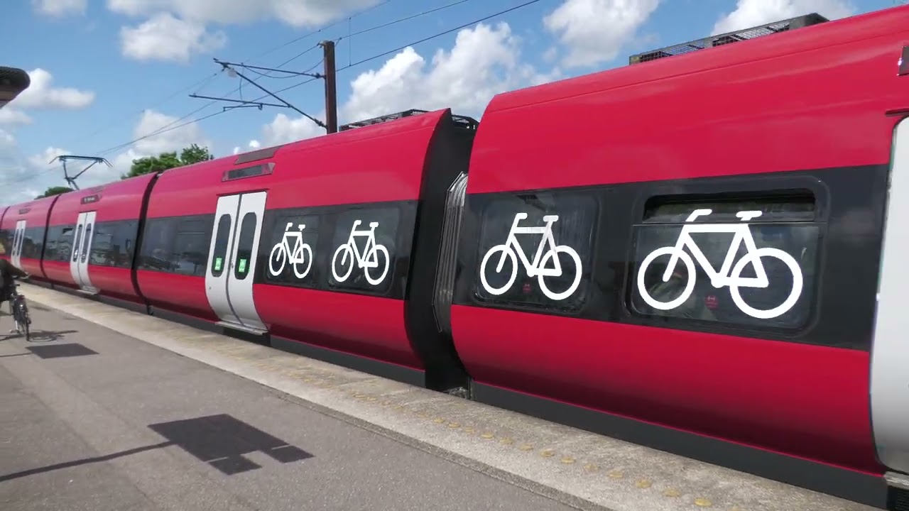 Hvidovre station, tog, maj 2022