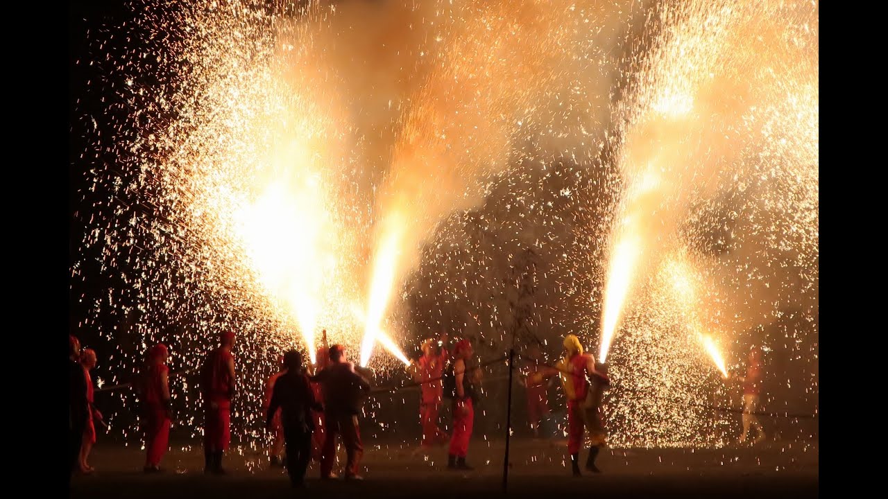 2025年　静岡県湖西市新居町「新居諏訪神社奉納煙火祭礼(遠州新居手筒花火)」