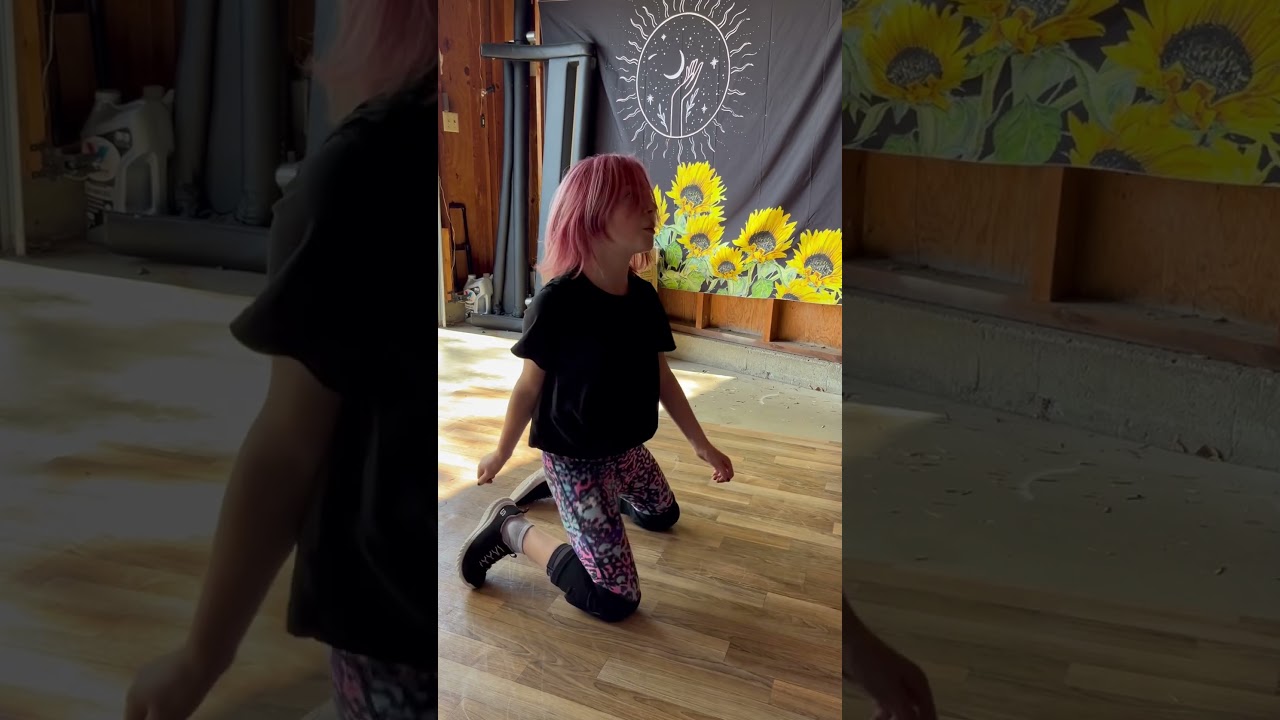 Started working on knee spins in breakdancing class #breakdance #bgirl #bgirling