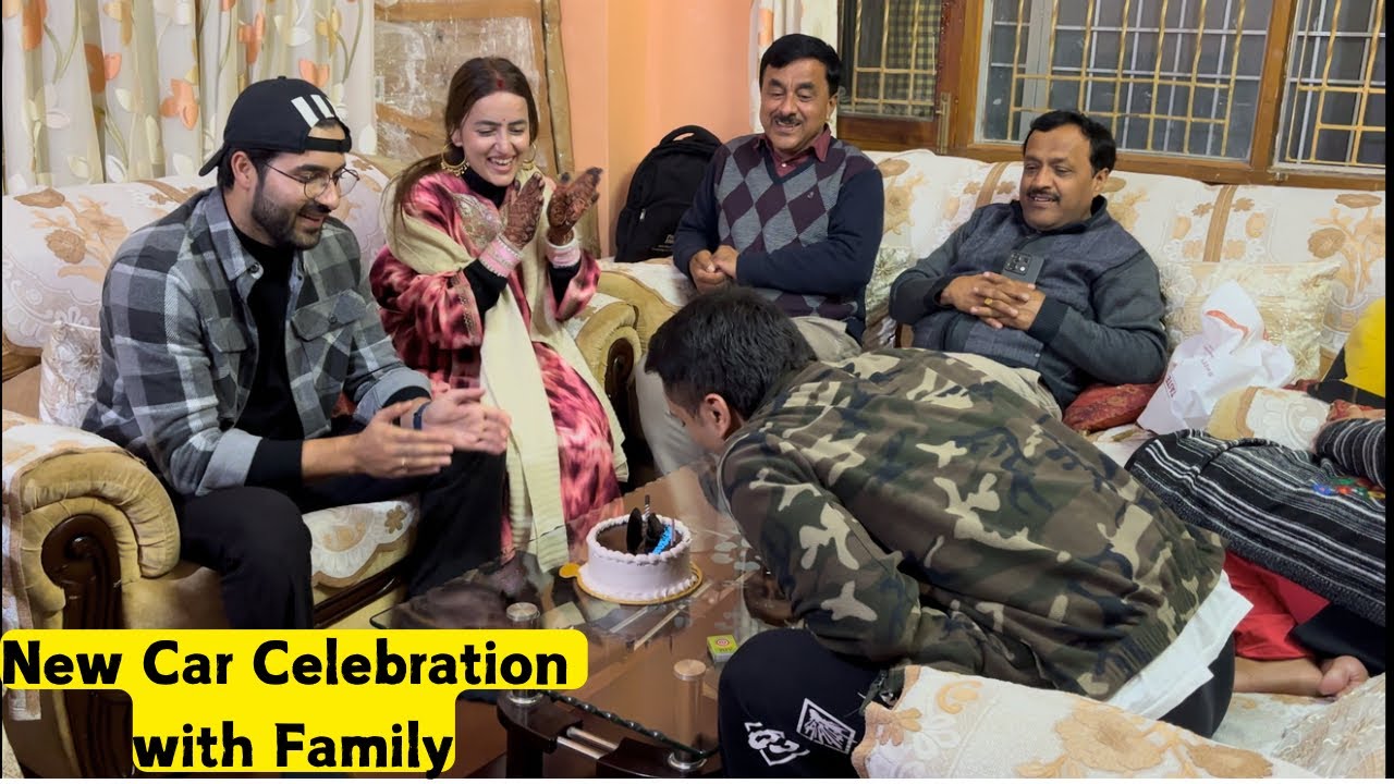 New Car ki khushi ma aj puri family ko Dinner pr bulaya🥰😋 Jyotika Di & Rajat Jiju ne dia Surprise 🎁🤩
