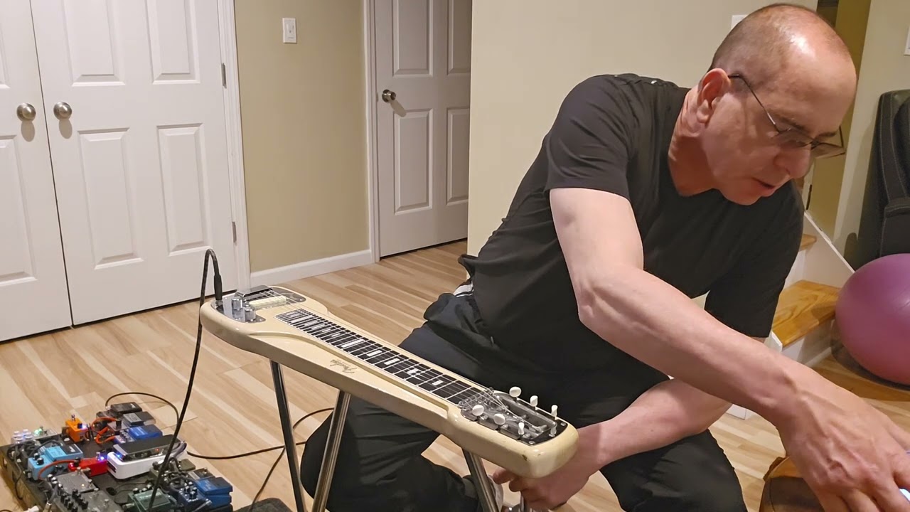 PINK FLOYD ONE OF THESE DAYS LAPSTEEL TUTORIAL