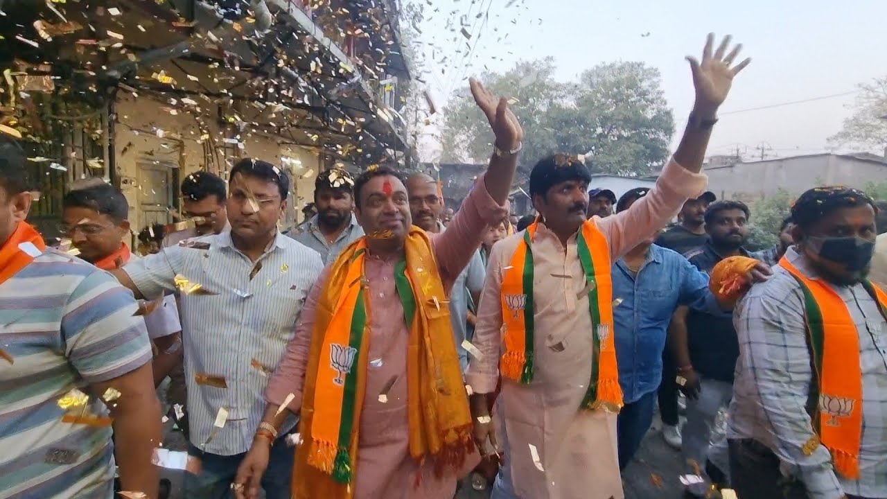 वार्ड नंबर 17 में विशाल विजय रैली || 