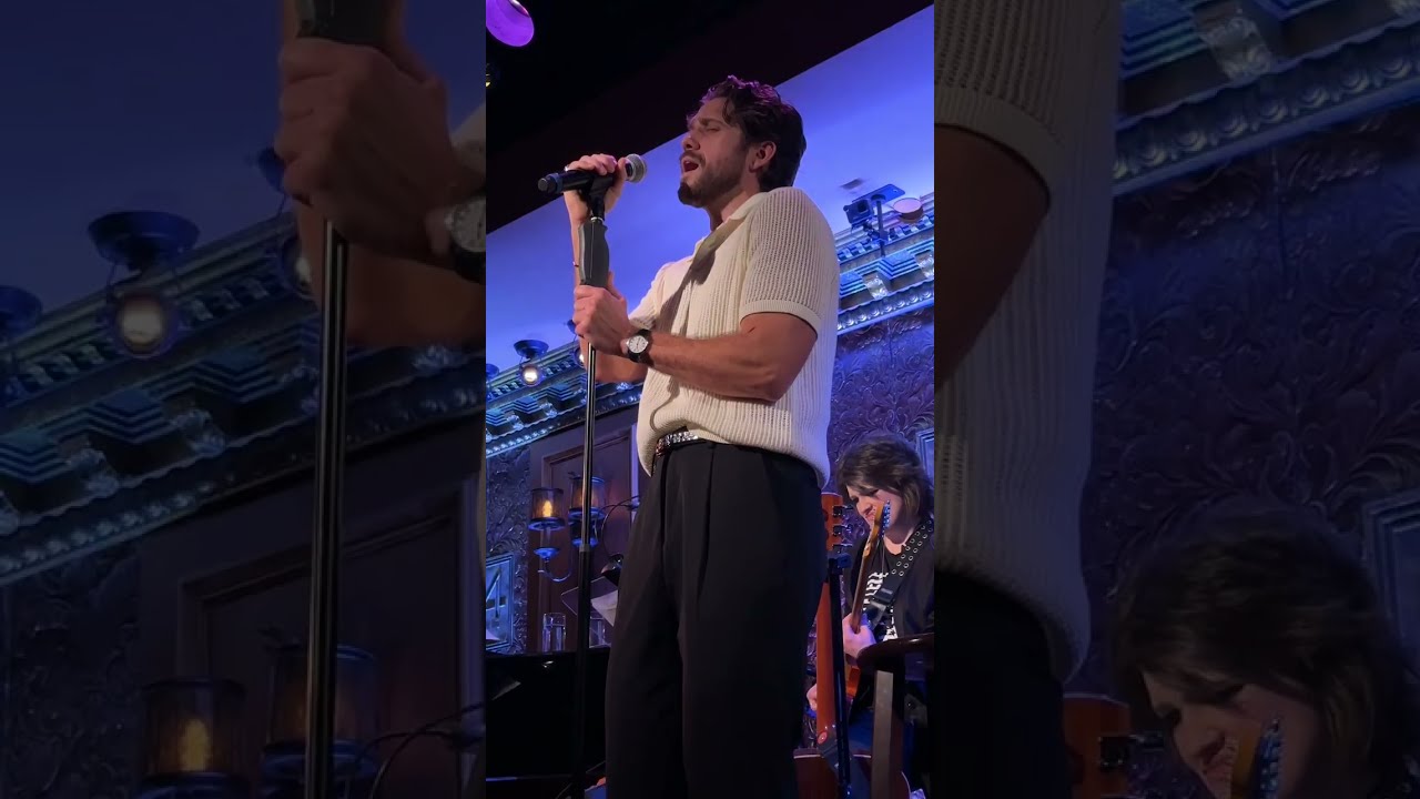 Aaron Tveit NYE '23 at 54 Below - One Song Glory