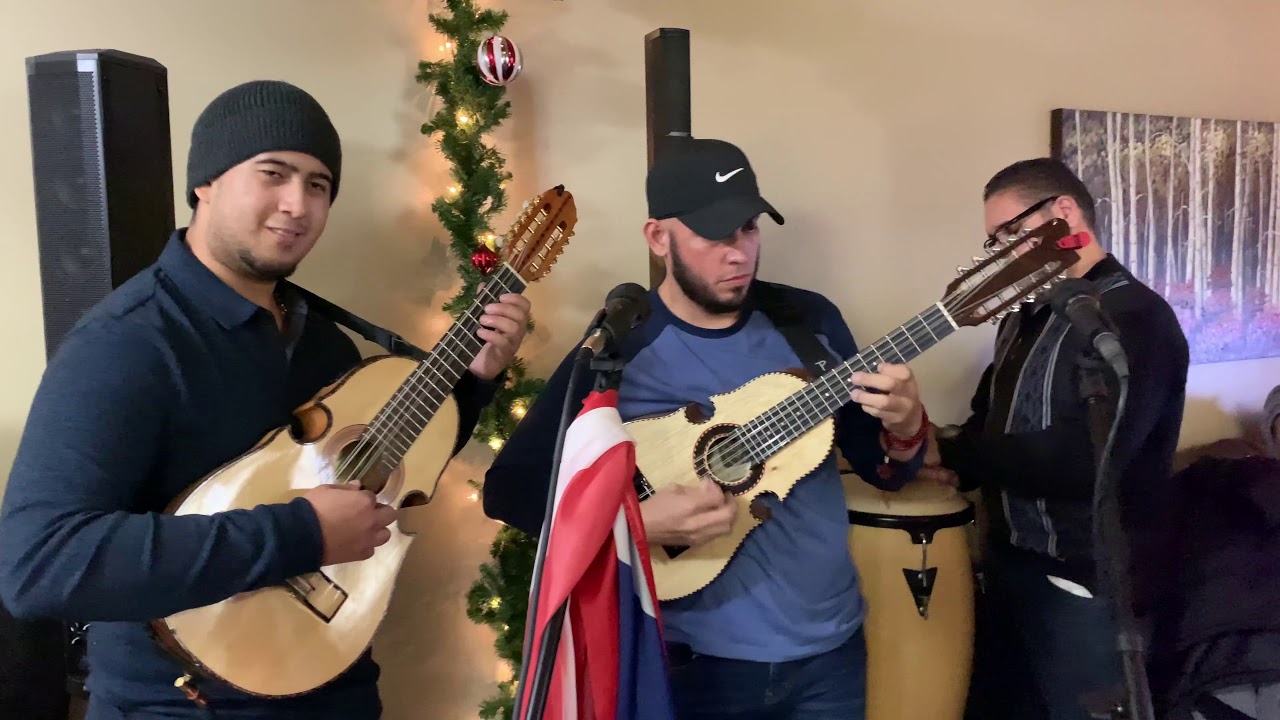 Moliendo Cafe- Chamuco and Juan R. Nieves on cuatro