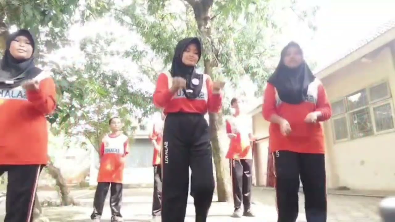 Senam Anak Indonesia Hebat 