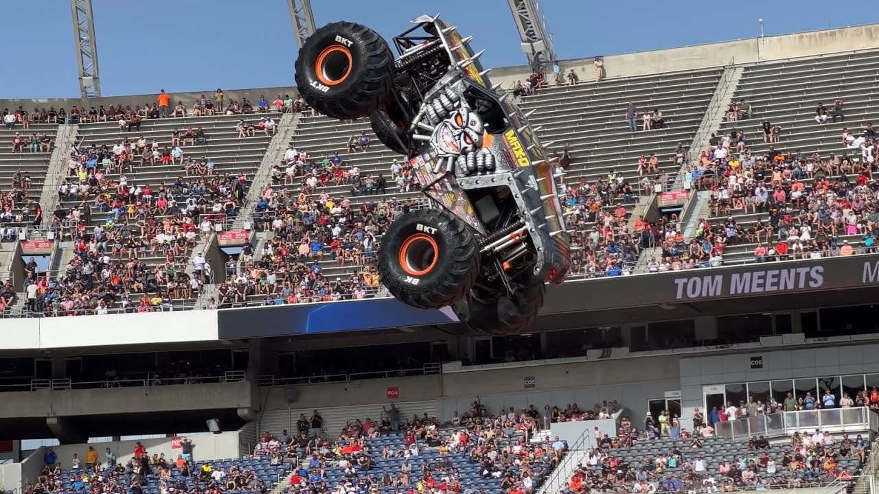 Monster Jam World Finals 21 XXI HIGH JUMP COMPETITION - Orlando, Flordia 05/22/2022
